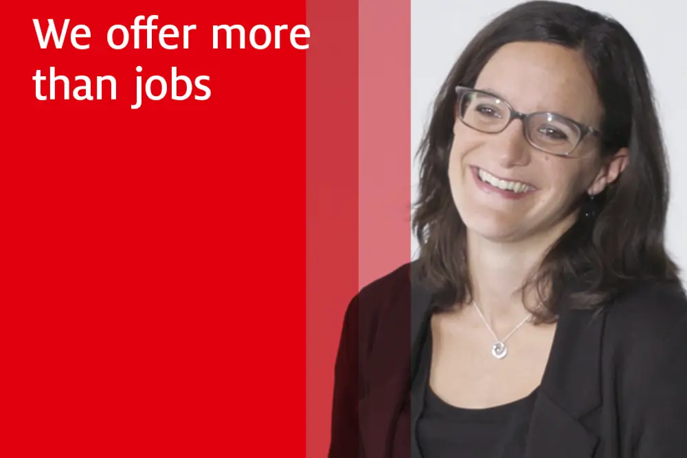 Meet Lauriane. At Henkel, she plays in a team.